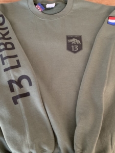 18000.LTB * Set-In Sweater 13LTB