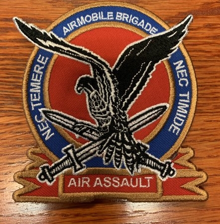 3020LMB * Borduur Badge Luchtmobiele Brigade